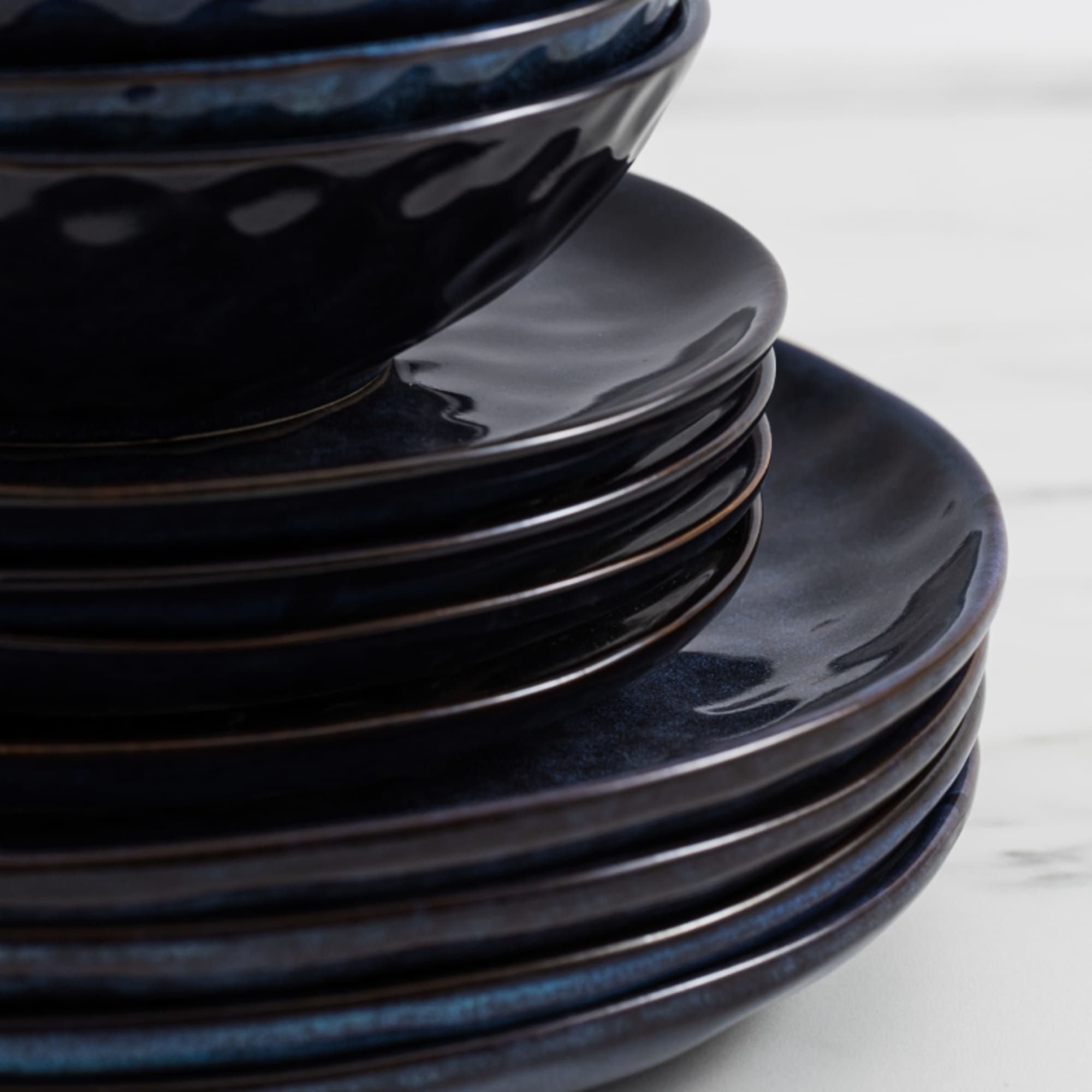 Salisbury & Co Cosmo Dinner Set